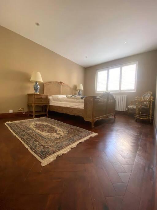 2 Double Bedroom Charming Chelsea Apartment Londra Exterior foto