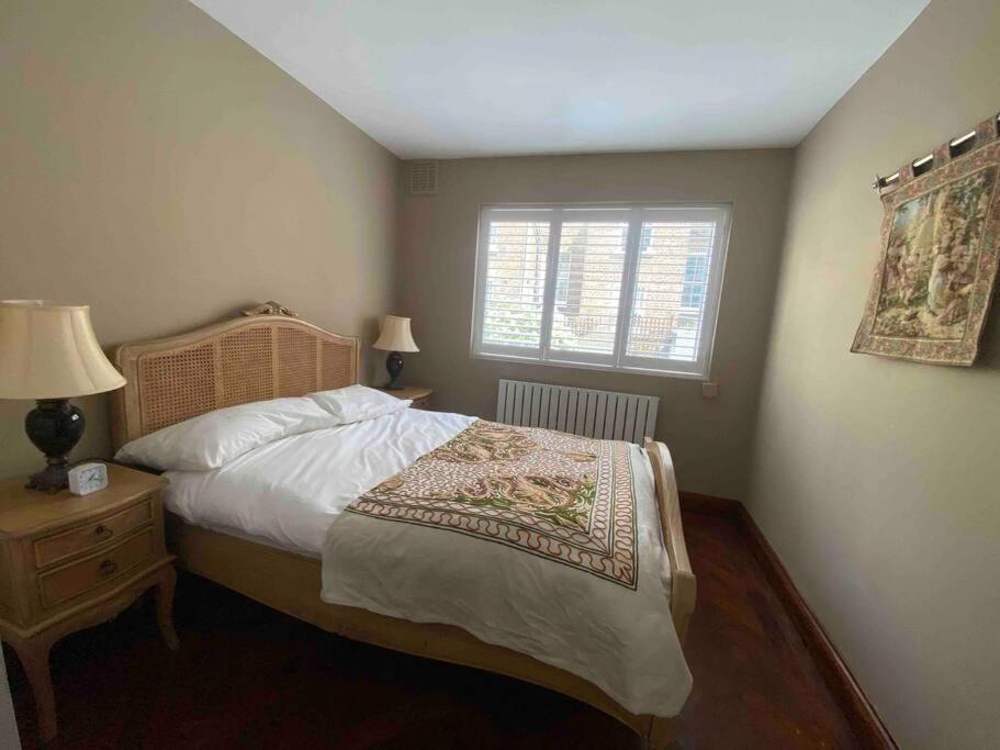 2 Double Bedroom Charming Chelsea Apartment Londra Exterior foto
